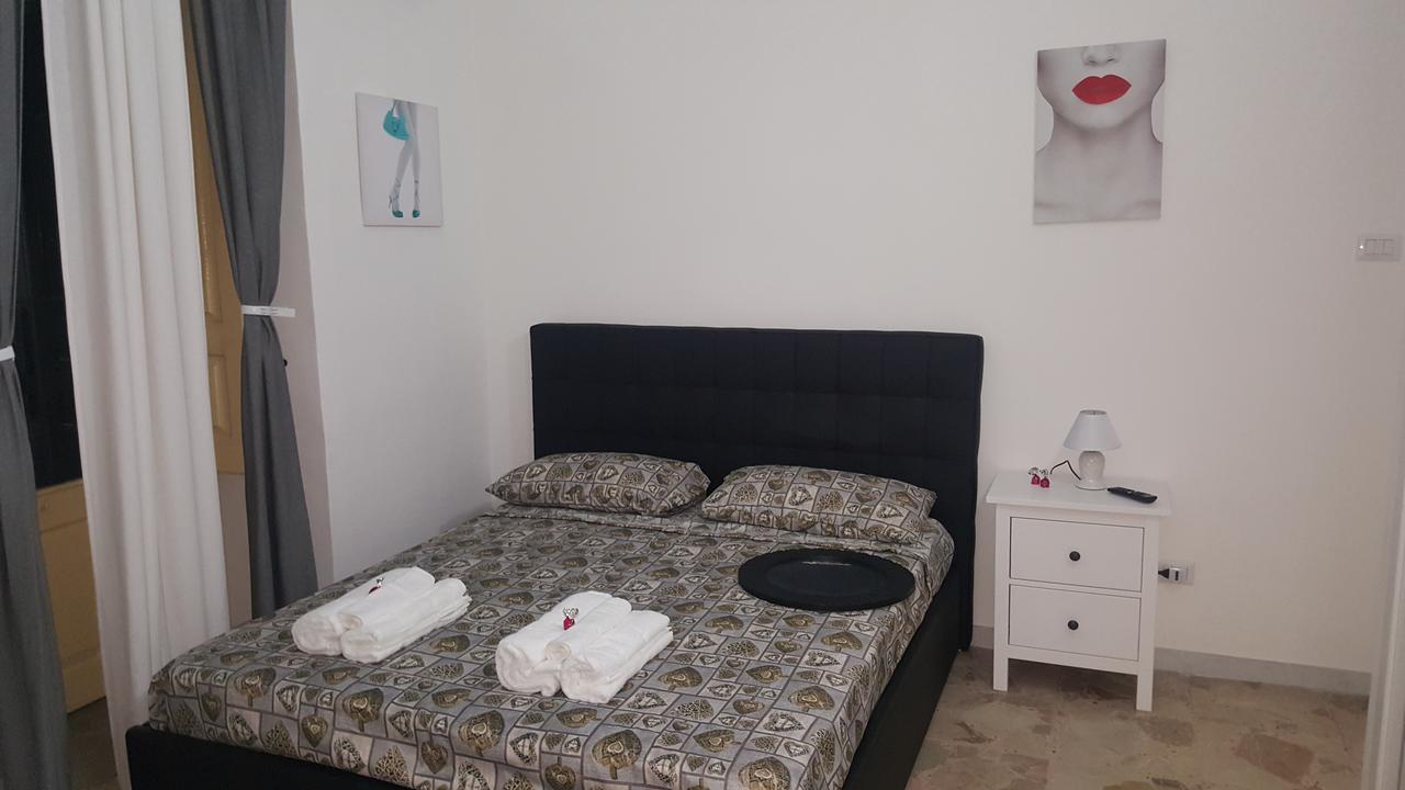 Apartamento Exclusive House Center Catania Exterior foto