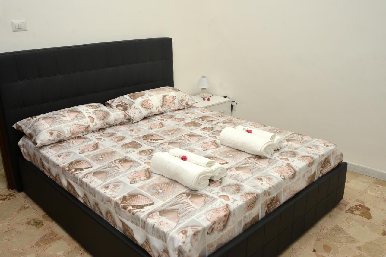 Apartamento Exclusive House Center Catania Exterior foto