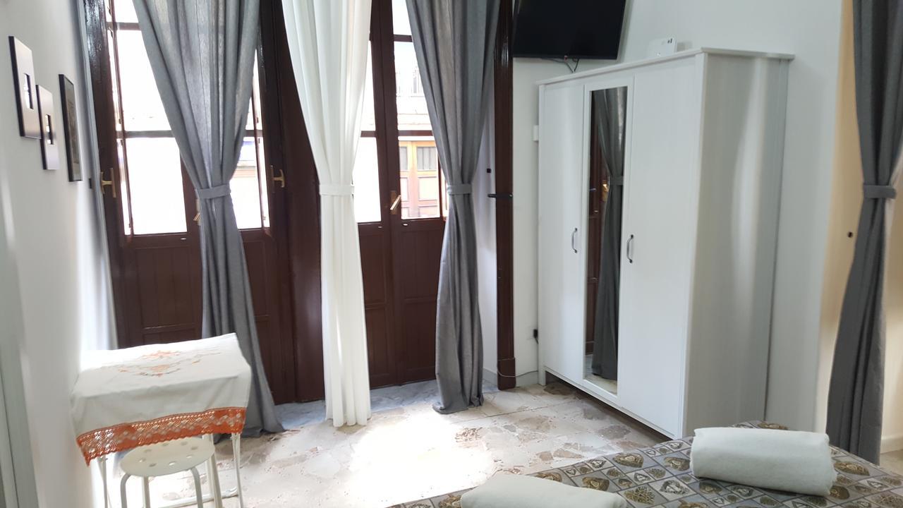 Apartamento Exclusive House Center Catania Exterior foto