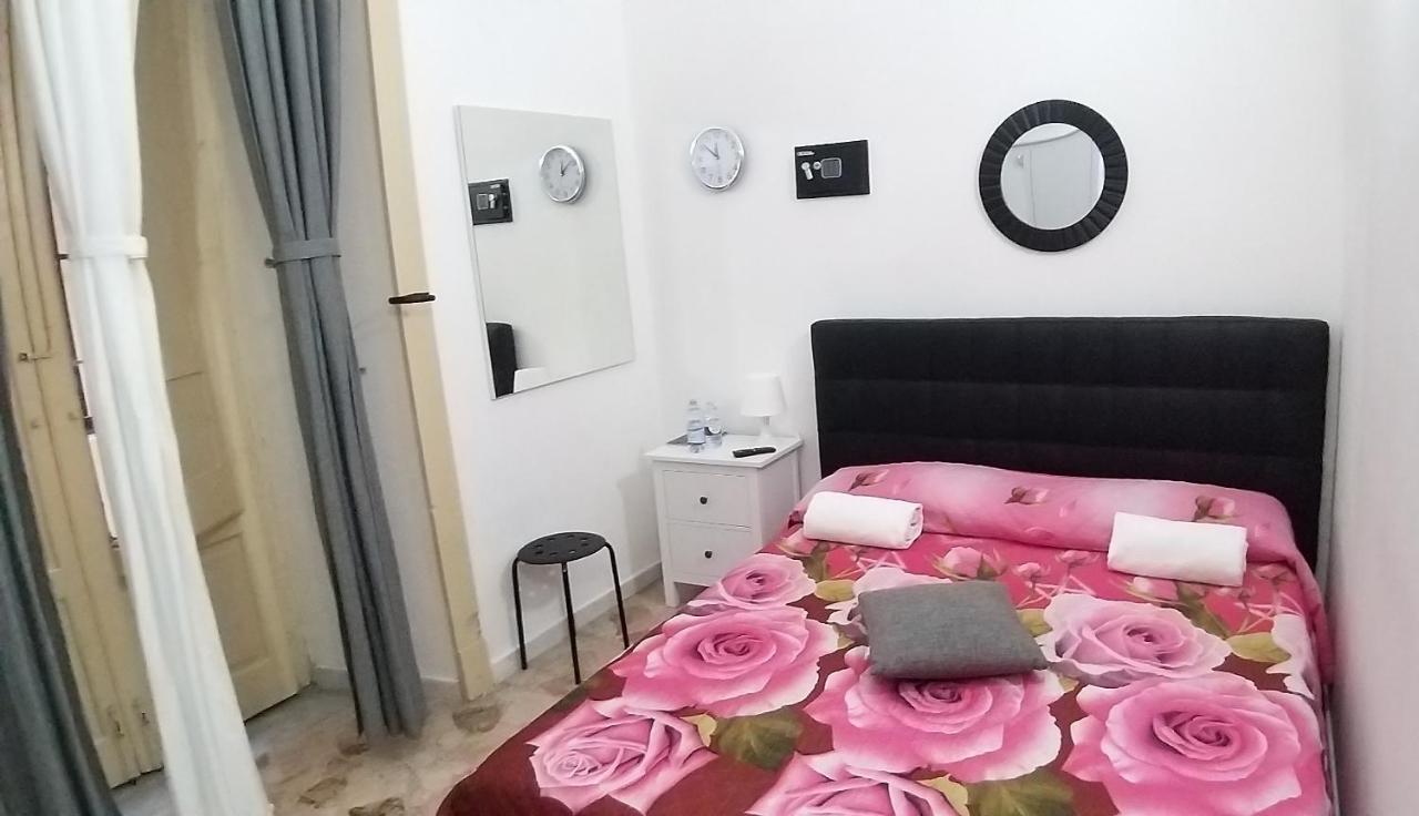Apartamento Exclusive House Center Catania Exterior foto